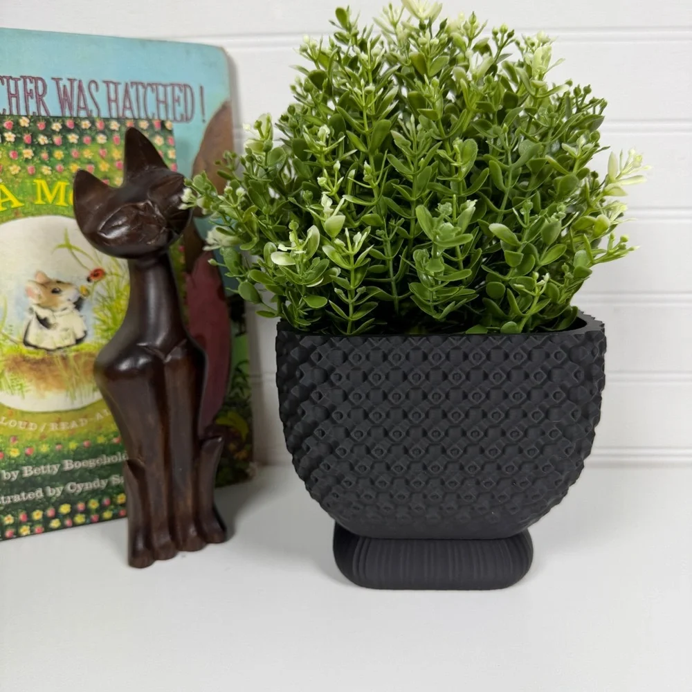 Connect Planter, Tabletop Indoor Flower Pot, Geometric Design, Textured Planter